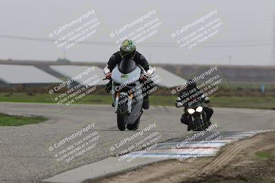 media/Nov-29-2025-TrackDaz (Sat) [[10ae2d9bce]]/C Group/Session 4 (Wheelie Bump)/